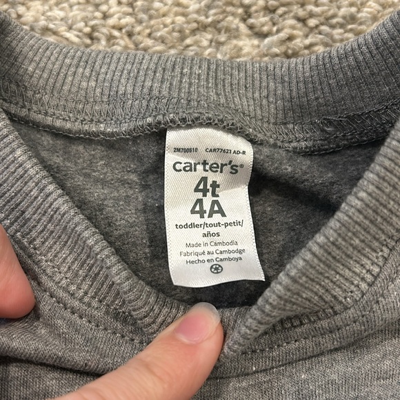 Boys Carter’s Set | 4T - Picture 4 of 6